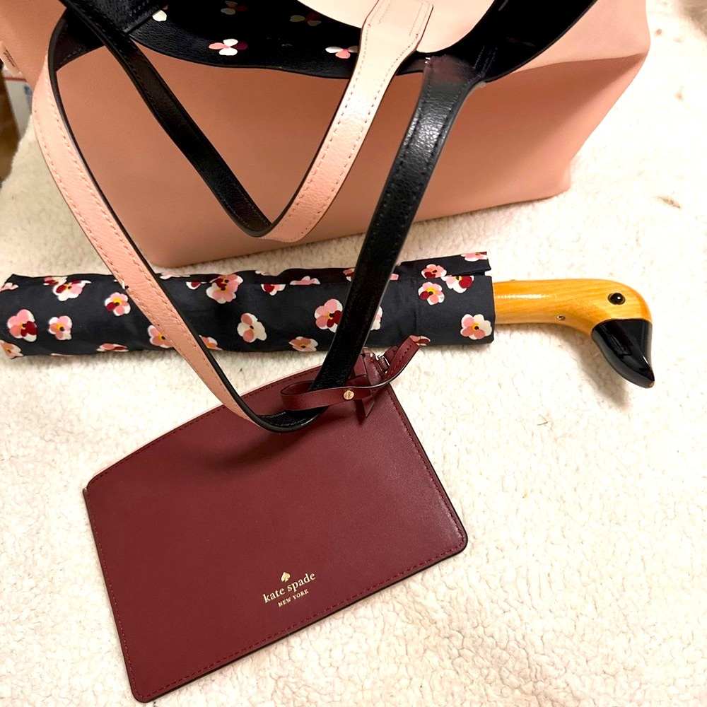 Pink Tote Bag with Dog Design Pouch - Picture 3 of 16